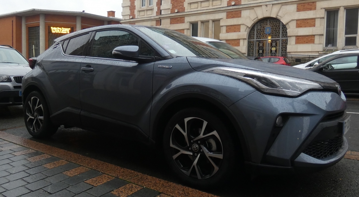 Toyota C-HR — 9